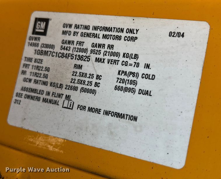 image for item LI9563 2004 Chevrolet C7500  oil distributor truck