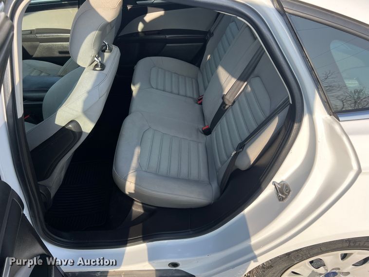 image for item LI9564 2014 Ford Fusion