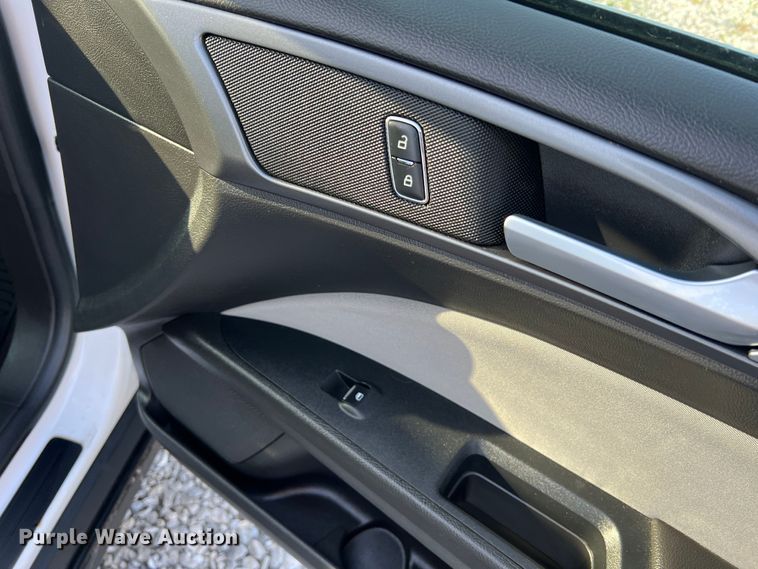 image for item LI9564 2014 Ford Fusion