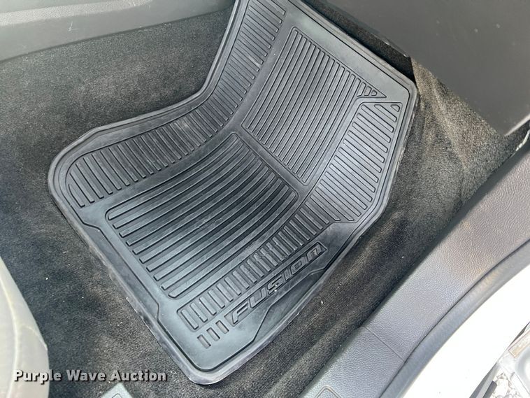 image for item LI9564 2014 Ford Fusion