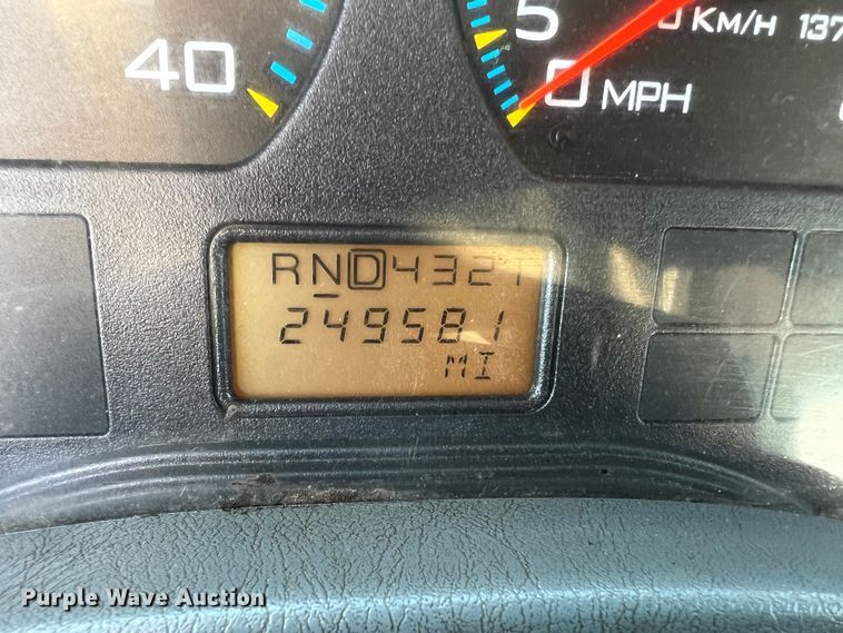 image for item LI9565 2006 International 7400 dump truck