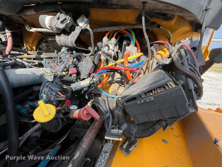 image for item LI9565 2006 International 7400 dump truck