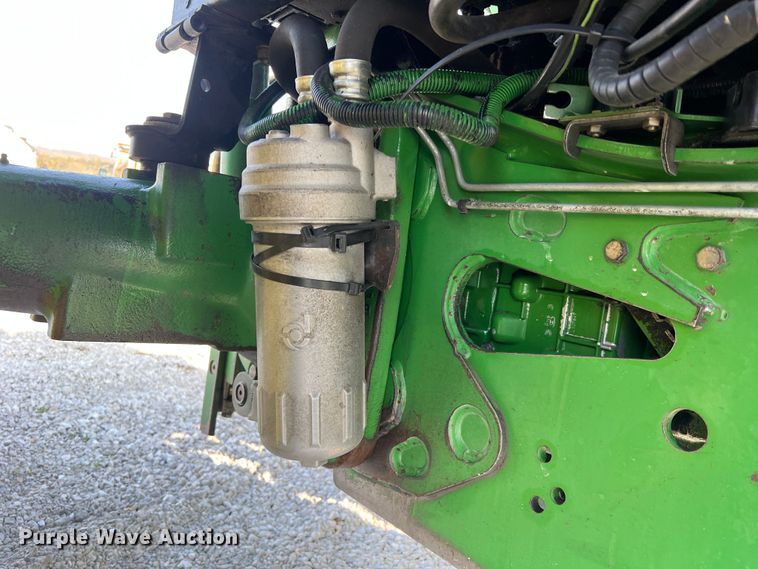 image for item LI9566 John Deere 7130  tractor