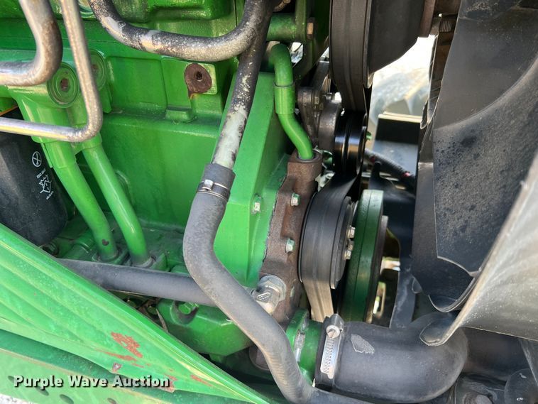 image for item LI9566 John Deere 7130  tractor