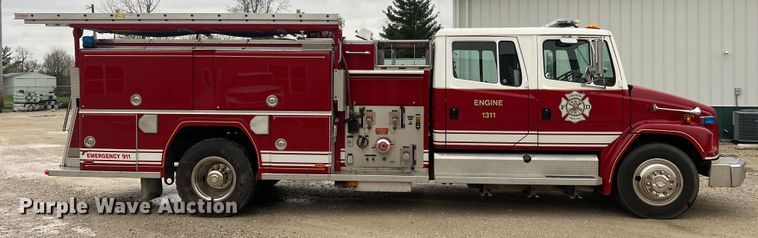 image for item LI9571 1995 Freightliner FL70  pumper fire truck