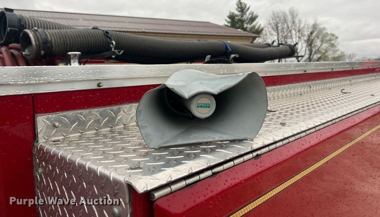 image for item LI9571 1995 Freightliner FL70  pumper fire truck