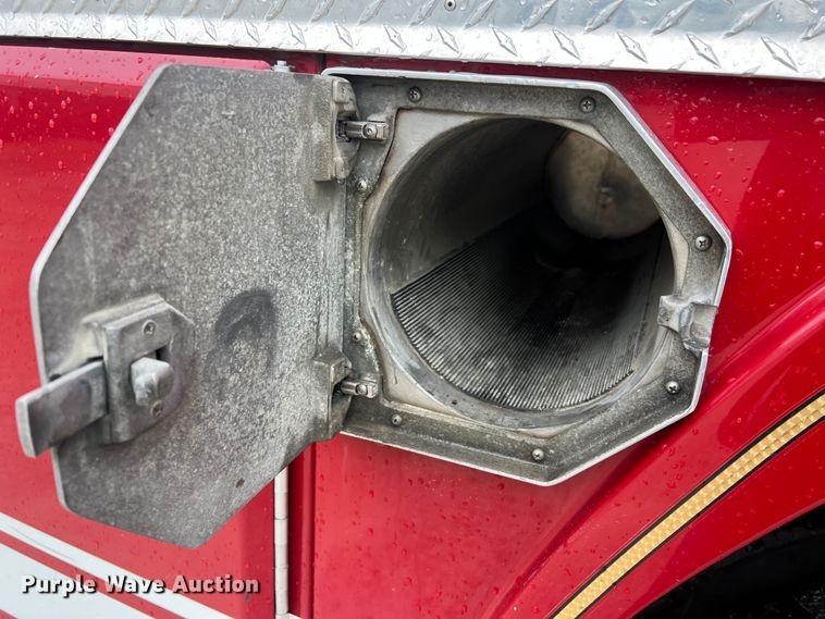 image for item LI9571 1995 Freightliner FL70  pumper fire truck