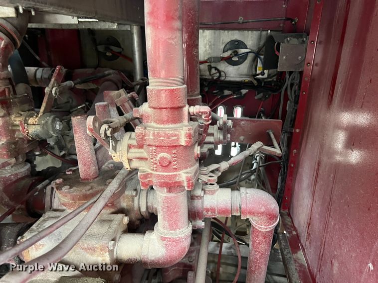 image for item LI9571 1995 Freightliner FL70  pumper fire truck