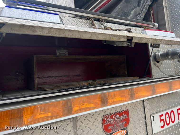 image for item LI9571 1995 Freightliner FL70  pumper fire truck