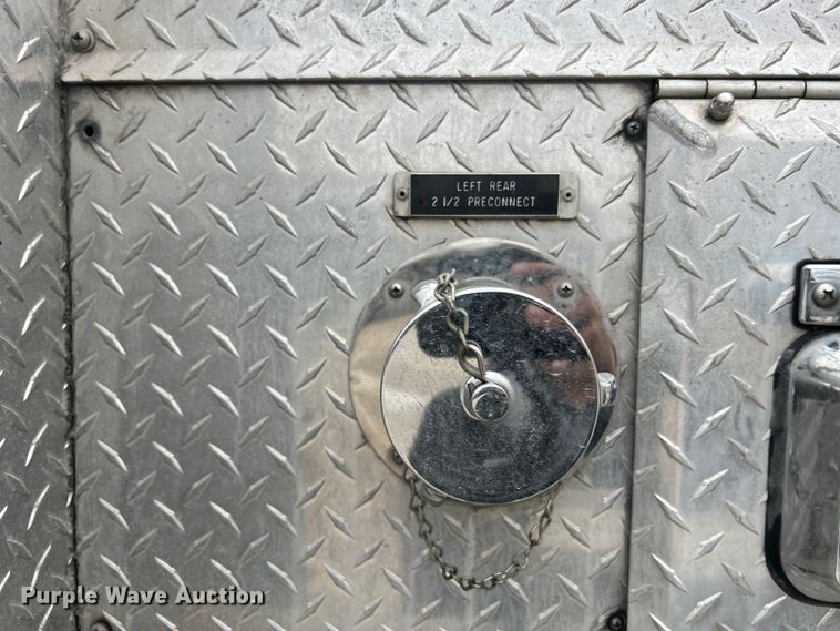 image for item LI9571 1995 Freightliner FL70  pumper fire truck