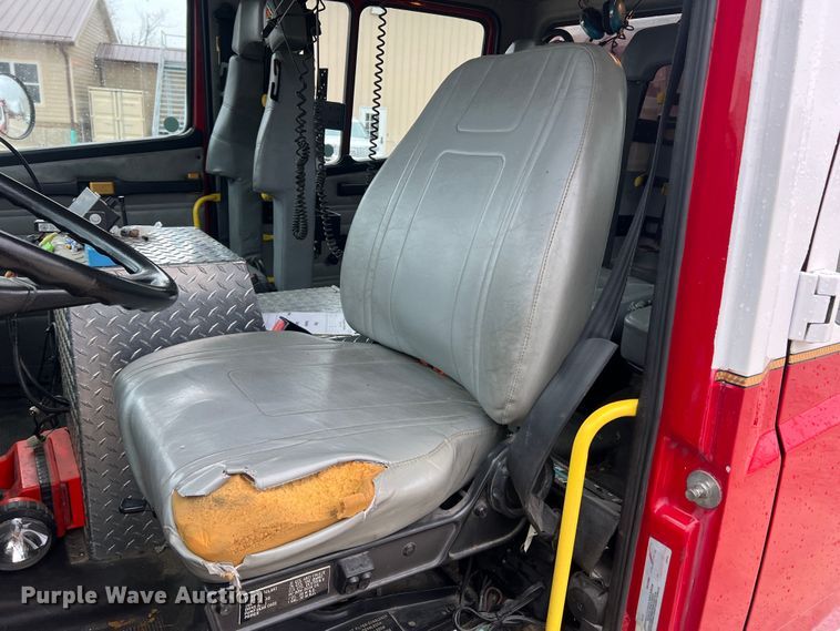 image for item LI9571 1995 Freightliner FL70  pumper fire truck