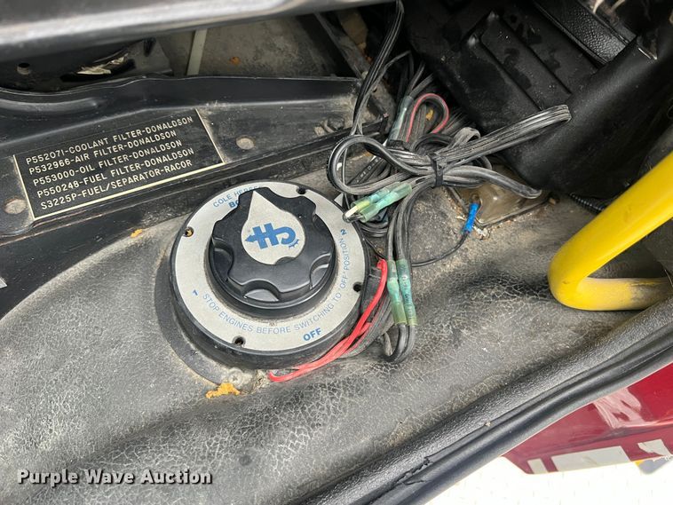 image for item LI9571 1995 Freightliner FL70  pumper fire truck