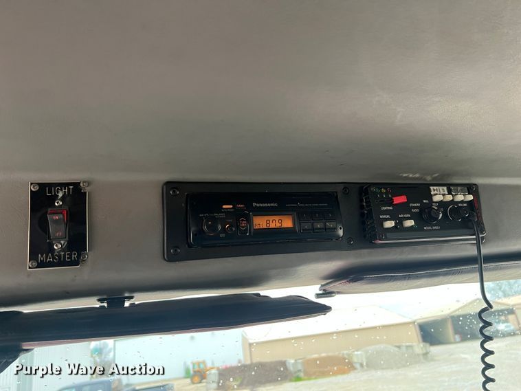 image for item LI9571 1995 Freightliner FL70  pumper fire truck