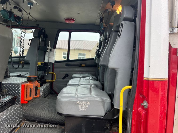 image for item LI9571 1995 Freightliner FL70  pumper fire truck