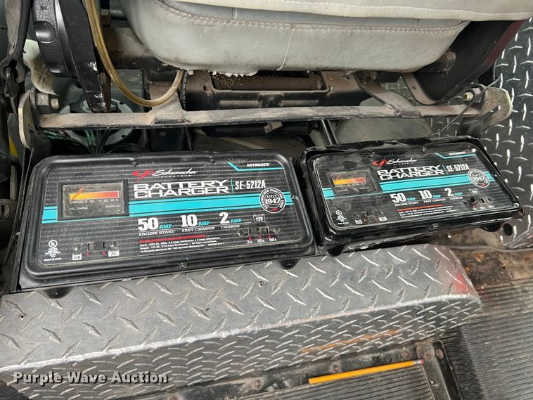 image for item LI9571 1995 Freightliner FL70  pumper fire truck