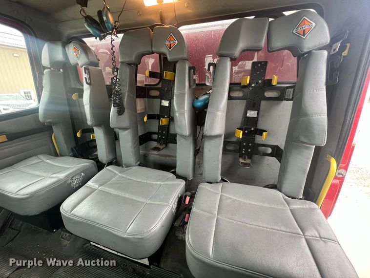 image for item LI9571 1995 Freightliner FL70  pumper fire truck