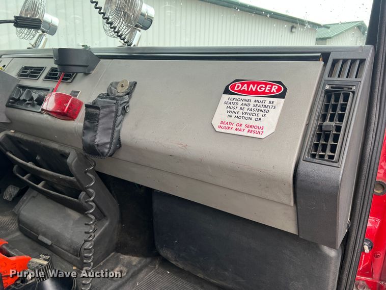 image for item LI9571 1995 Freightliner FL70  pumper fire truck