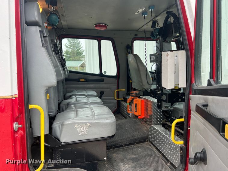 image for item LI9571 1995 Freightliner FL70  pumper fire truck