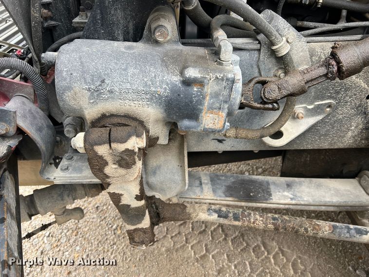 image for item LI9571 1995 Freightliner FL70  pumper fire truck