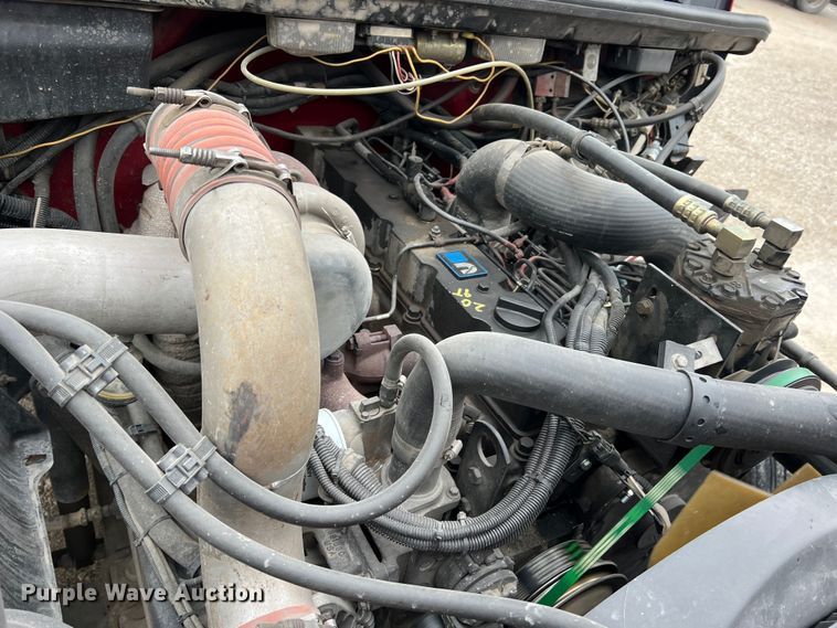 image for item LI9571 1995 Freightliner FL70  pumper fire truck