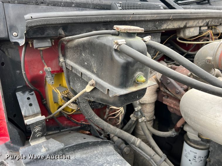 image for item LI9571 1995 Freightliner FL70  pumper fire truck