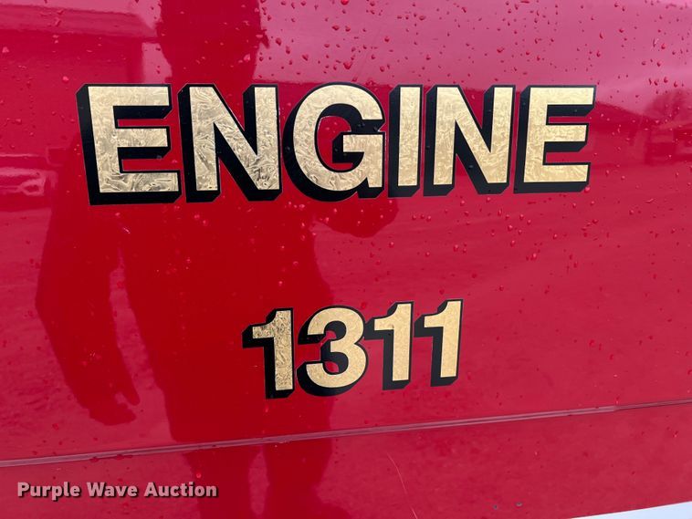 image for item LI9571 1995 Freightliner FL70  pumper fire truck