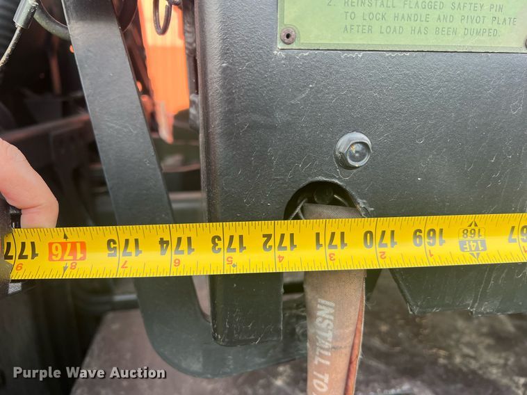 image for item LI9583 1999 Stewart & Stevenson MTV M-1090  dump truck