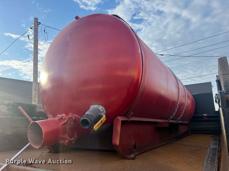 image for item LI9583 1999 Stewart & Stevenson MTV M-1090  dump truck