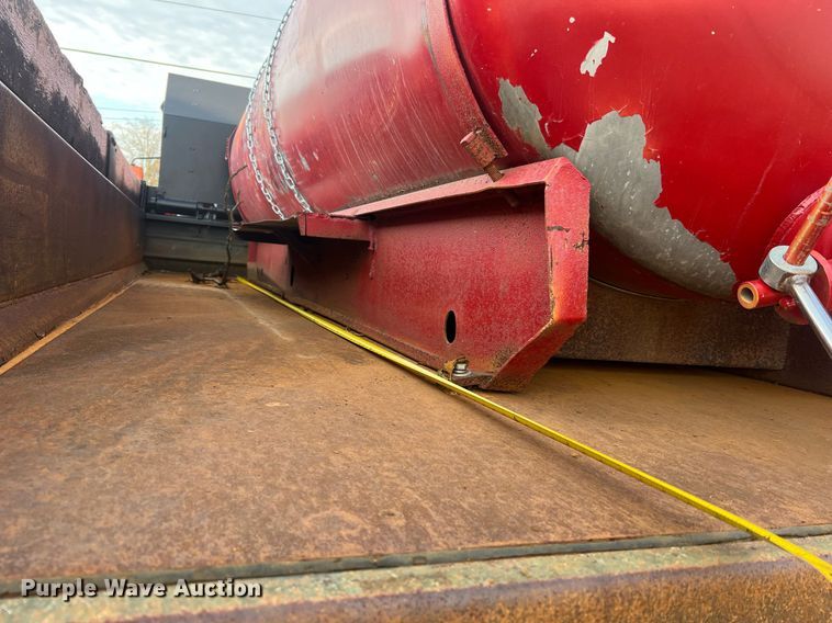 image for item LI9583 1999 Stewart & Stevenson MTV M-1090  dump truck