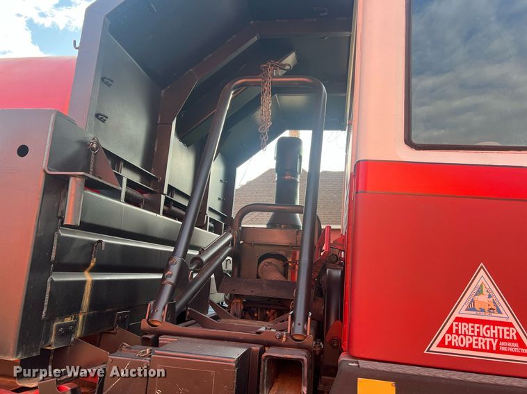 image for item LI9583 1999 Stewart & Stevenson MTV M-1090  dump truck