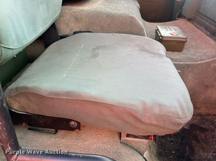 image for item LI9583 1999 Stewart & Stevenson MTV M-1090  dump truck