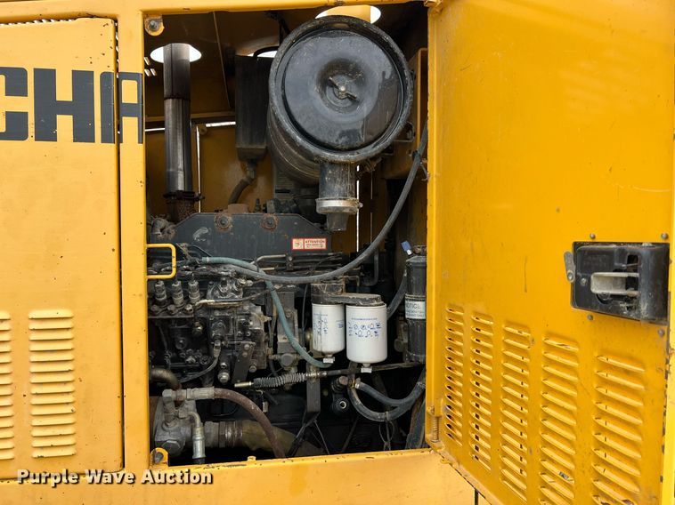 image for item LI9587 1999 Champion 710A Series V VHP  motor grader