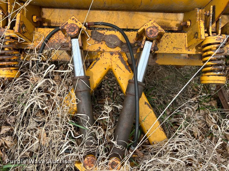 image for item LI9591 (3) snow plows