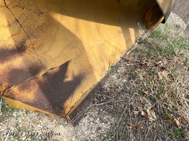 image for item LI9591 (3) snow plows