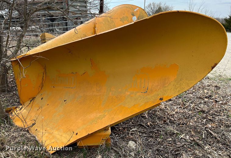 image for item LI9591 (3) snow plows