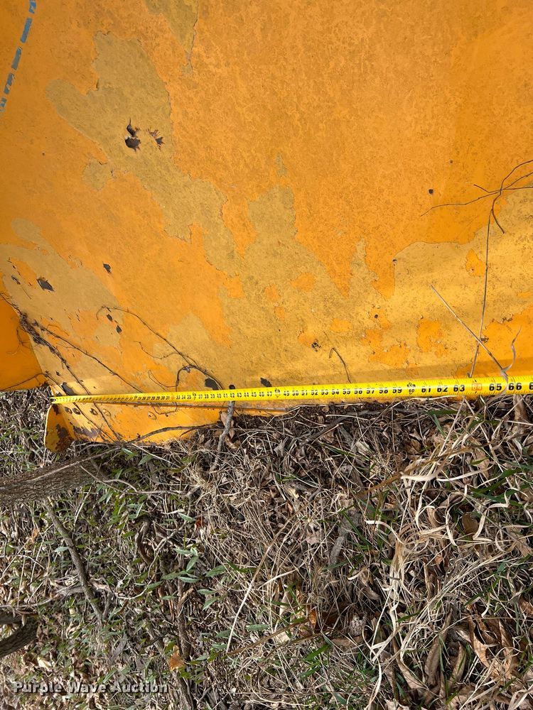 image for item LI9591 (3) snow plows