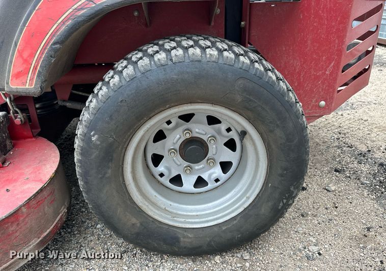 image for item LN9358 Land Pride ZT3  ZTR lawn mower