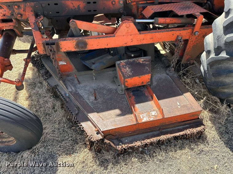 image for item LN9397 1970 International Farmall 544  tractor