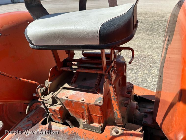 image for item LN9397 1970 International Farmall 544  tractor