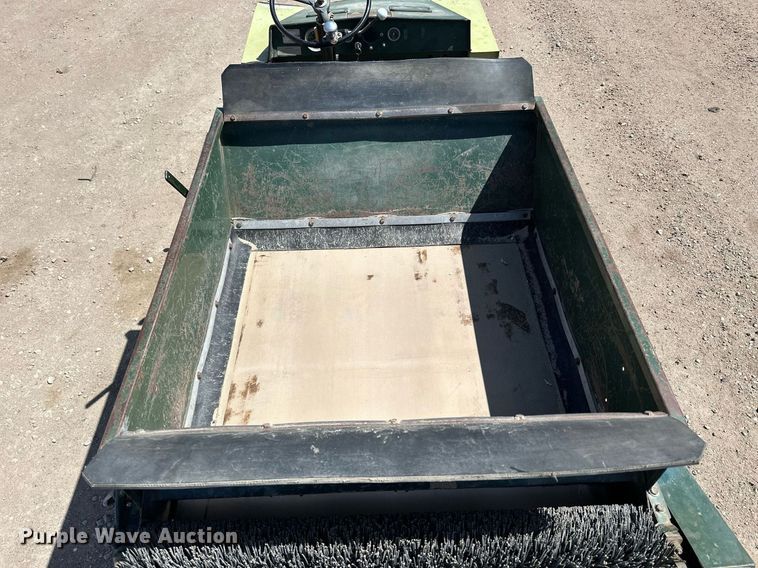 image for item LN9402 Cushman 898547-8110  utility vehicle