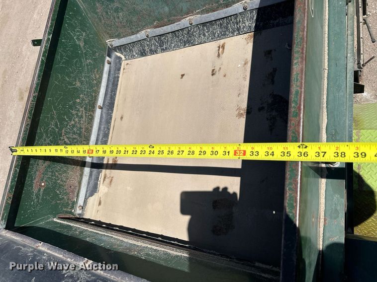 image for item LN9402 Cushman 898547-8110  utility vehicle