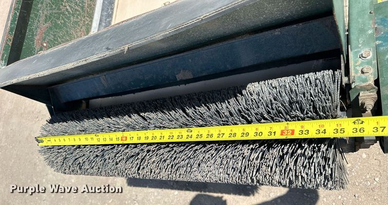 image for item LN9402 Cushman 898547-8110  utility vehicle