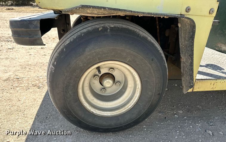 image for item LN9402 Cushman 898547-8110  utility vehicle