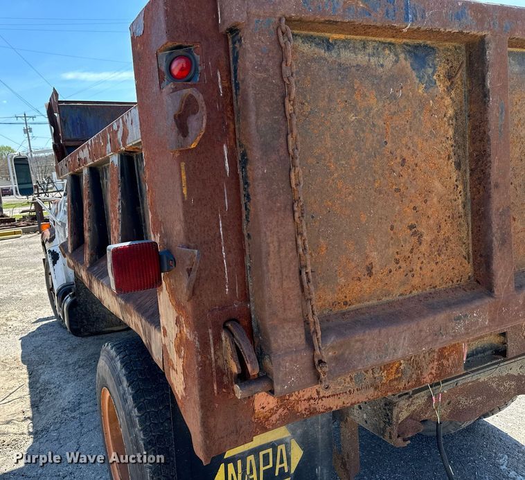 image for item LR9600 1987 Chevrolet C6M  dump truck
