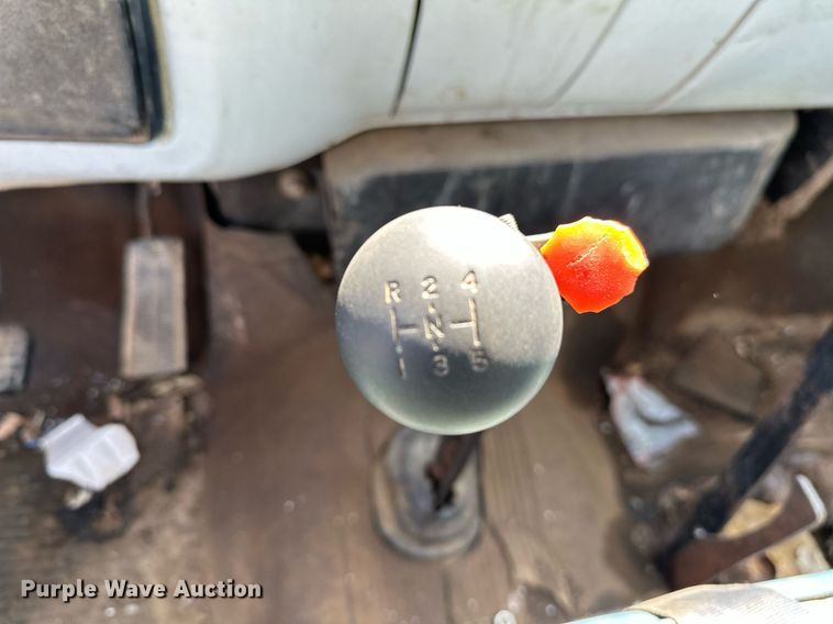 image for item LR9600 1987 Chevrolet C6M  dump truck