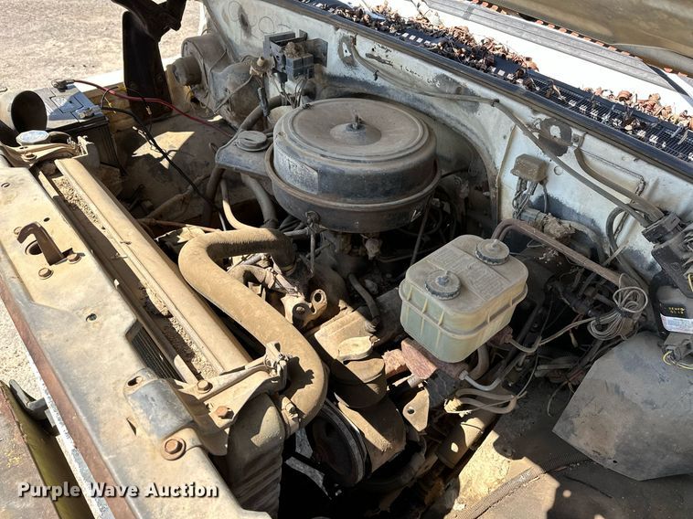 image for item LR9600 1987 Chevrolet C6M  dump truck