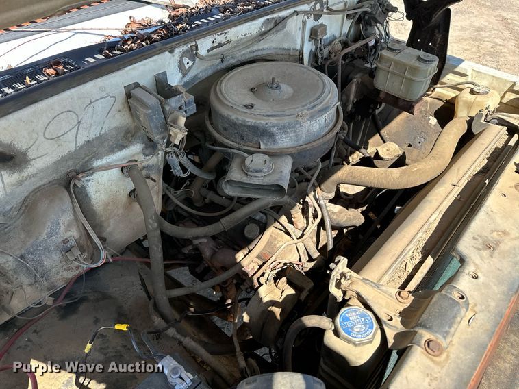 image for item LR9600 1987 Chevrolet C6M  dump truck