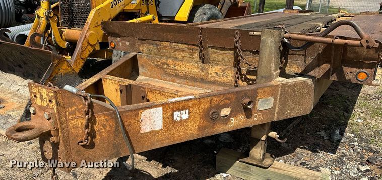 image for item LR9601 1990 Belshe  equipment trailer