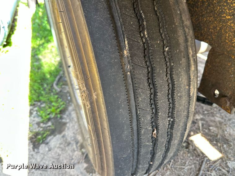 image for item LR9601 1990 Belshe  equipment trailer