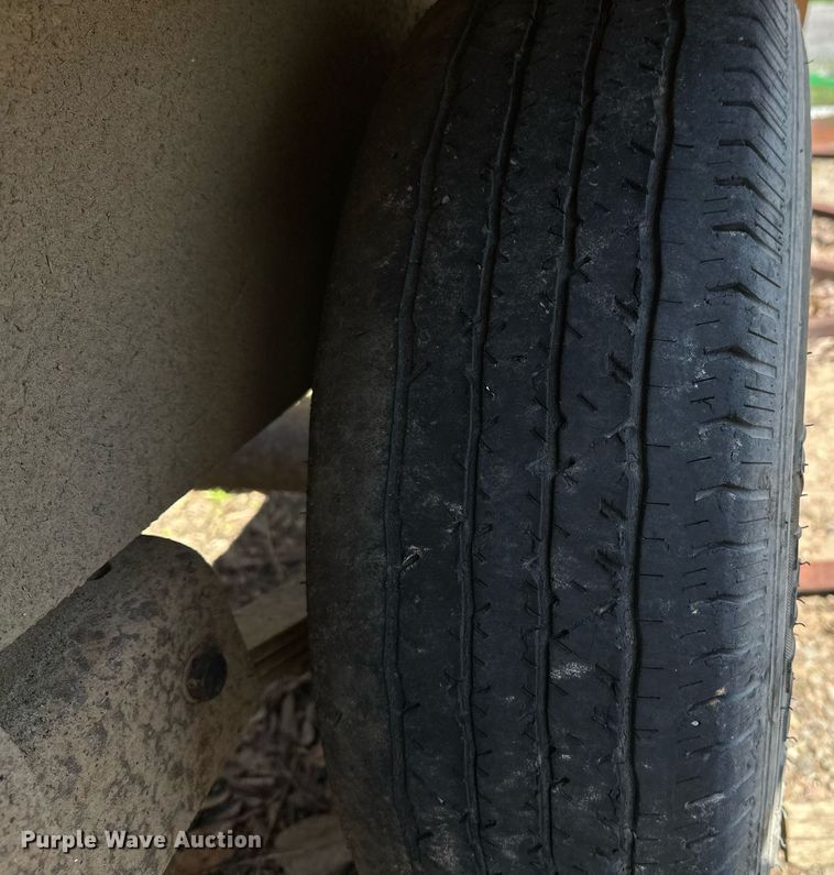 image for item LR9601 1990 Belshe  equipment trailer